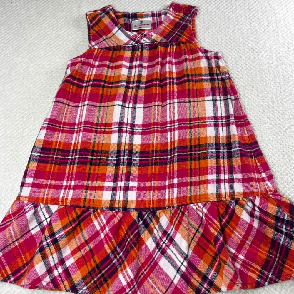 Hanna Andersson Girl's‎ Dress Size 110 Plaid Sleeveless Buttons Ruffle Hem